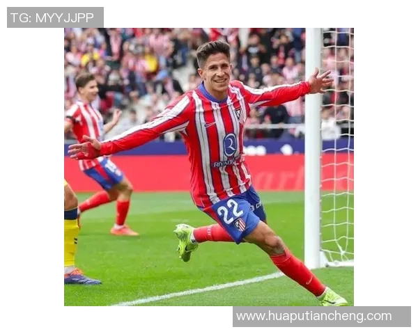 红色足球明星的传奇故事与他们在绿茵场上的辉煌成就