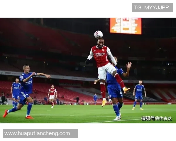 曼联与莱斯特城激战正酣赛果揭晓引发球迷热议 曼联与莱斯特城激战正酣赛果揭晓引发球迷热议